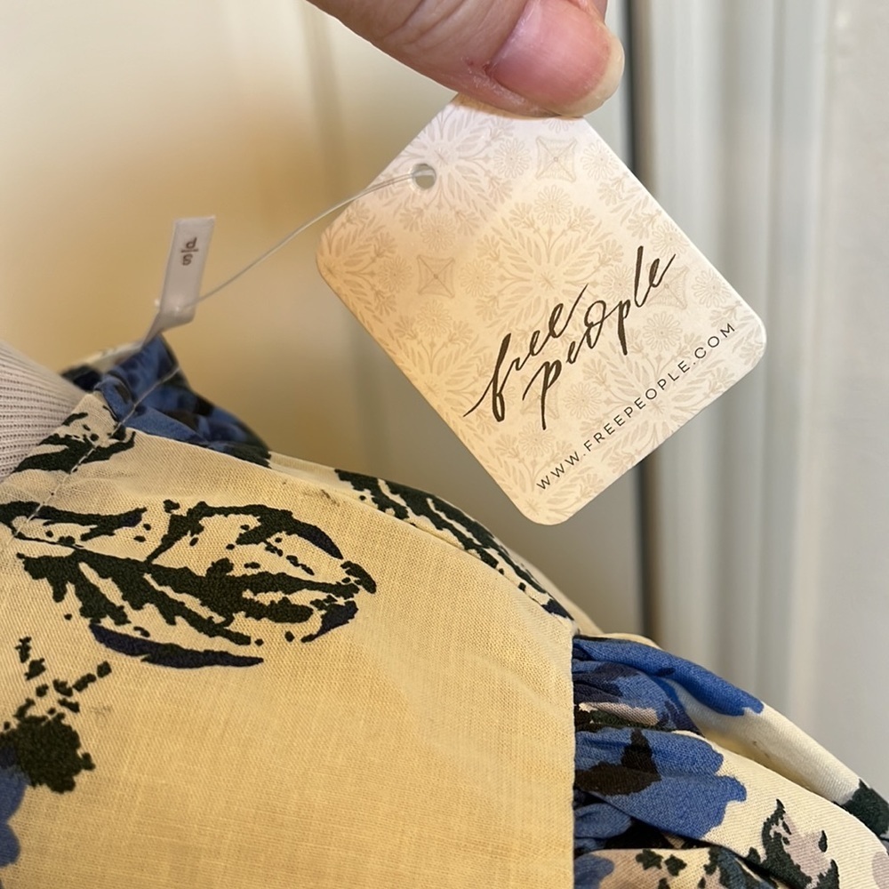 NWT Free People floral top - Picture 8 of 12